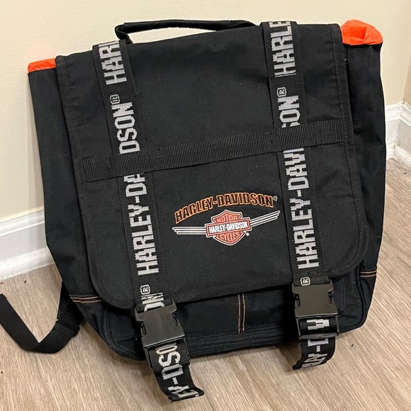 Harley-Davidson Other - Harley Davidson Black Drawstring Backpack with Cover Flap